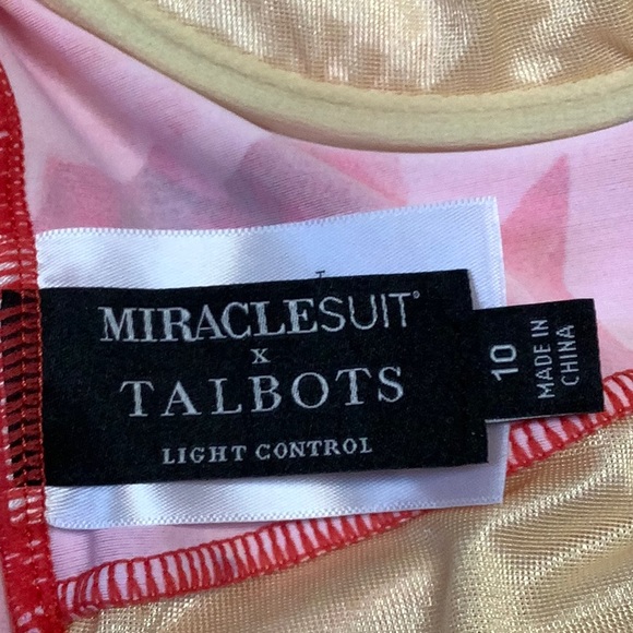 EUC- Talbots Miraclesuit Light Control Underwire Tankini - Picture 5 of 7